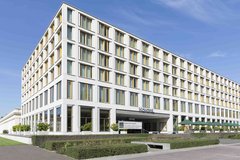 2022 laden Gütegemeinschaft, QKE und EPPA ins Hotel Novotel Karlsruhe City ein. Bild: Novotel 