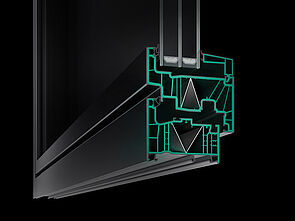 REHAU Window Solutions führt mit ARTEVO TERRA bio-attribuiertes PVC als weiteren nachhaltigen Werkstoff ein. Das ermöglicht eine zusätzliche CO2-Einsparung von 90 Prozent gegenüber Frisch-PVC. © REHAU Industries SE & Co. KG